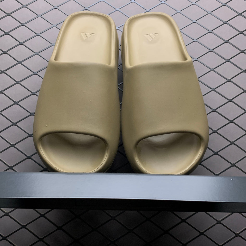 Yeezy Slide