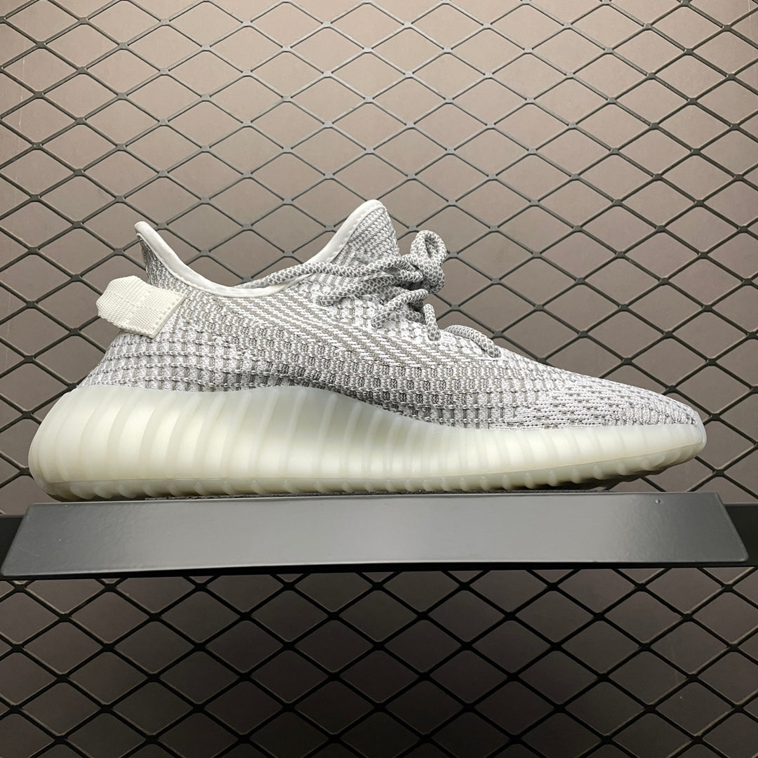 Yeezy Adidas
