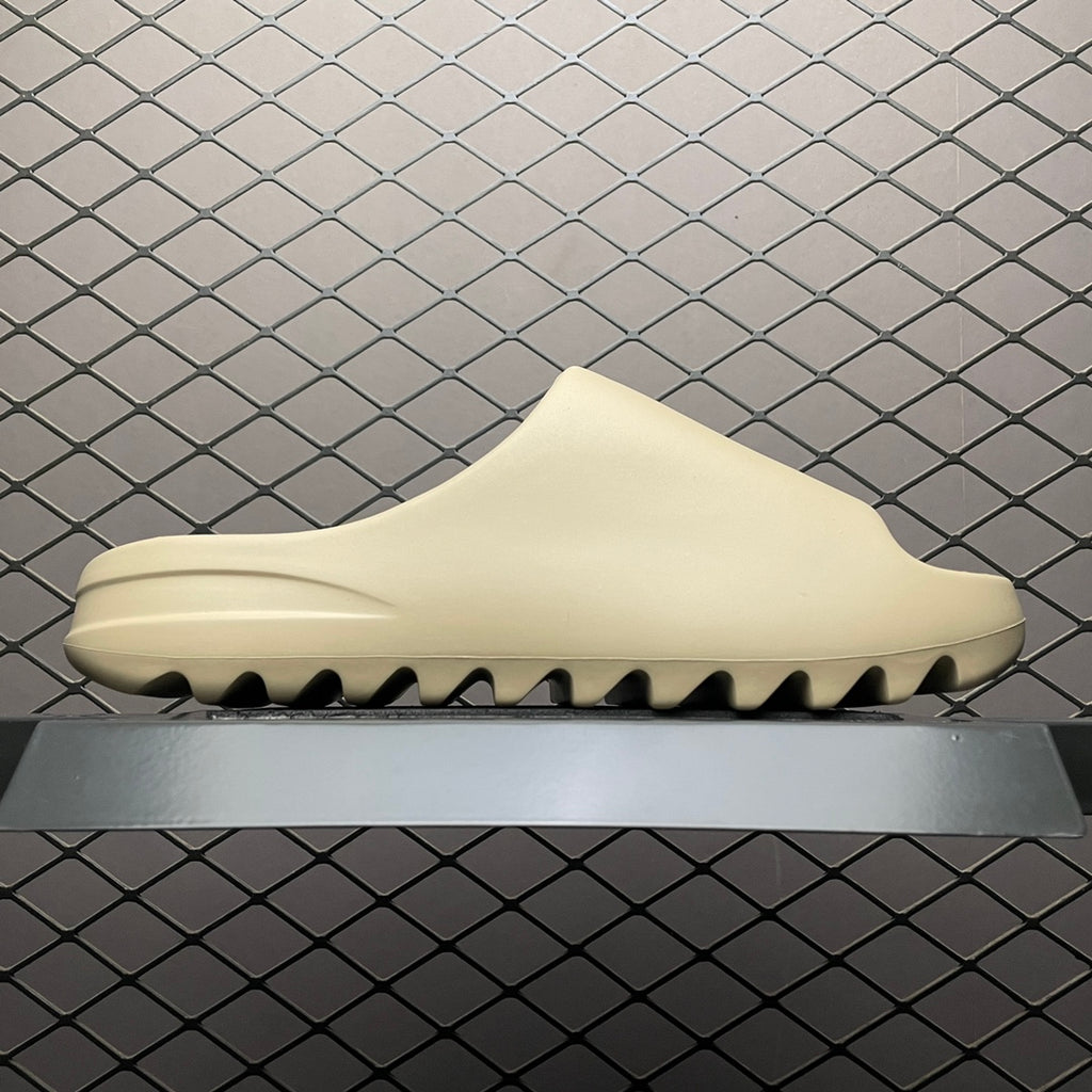 Yeezy Slide