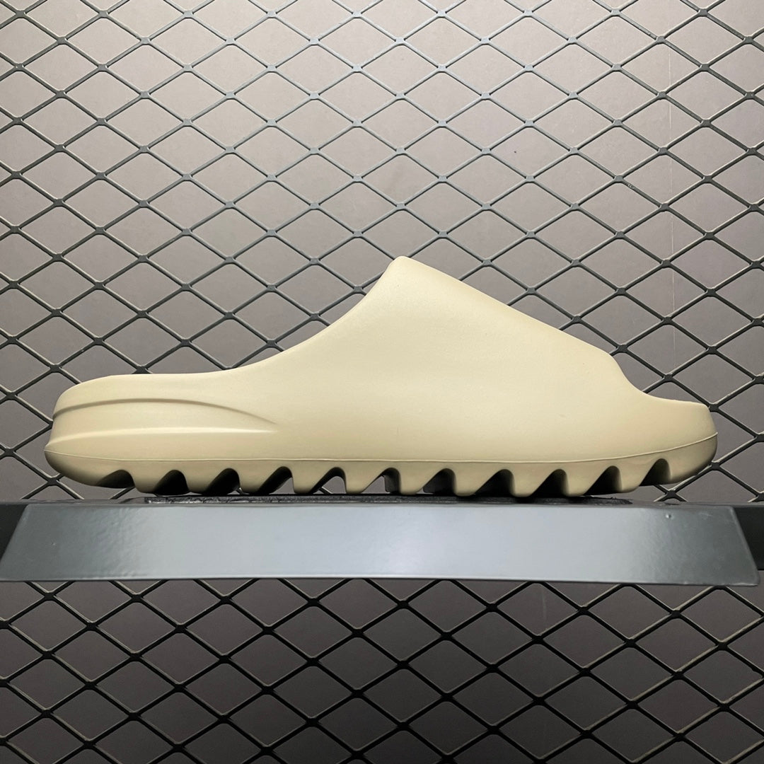 Yeezy Slide