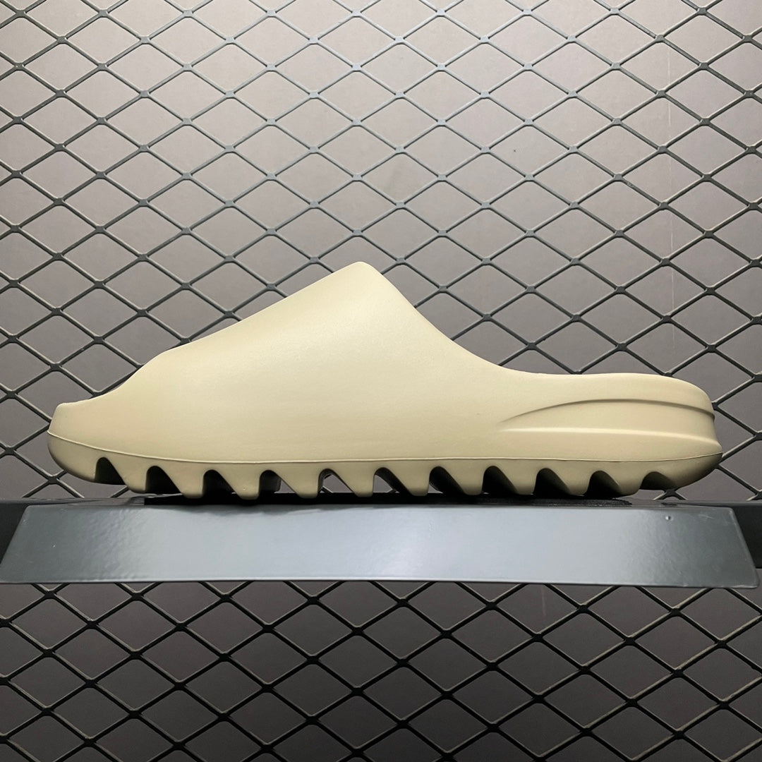 Yeezy Slide