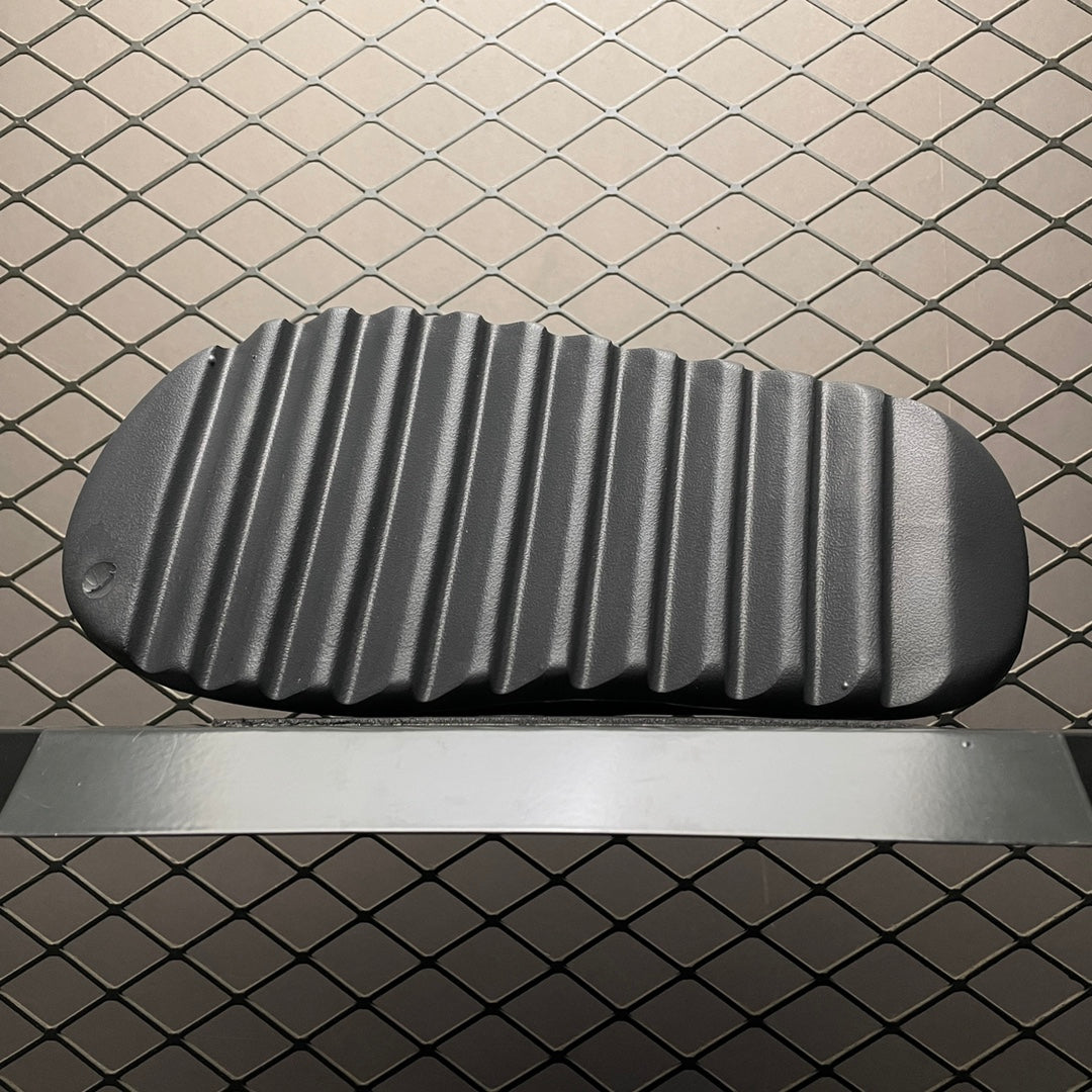 Yeezy Slide
